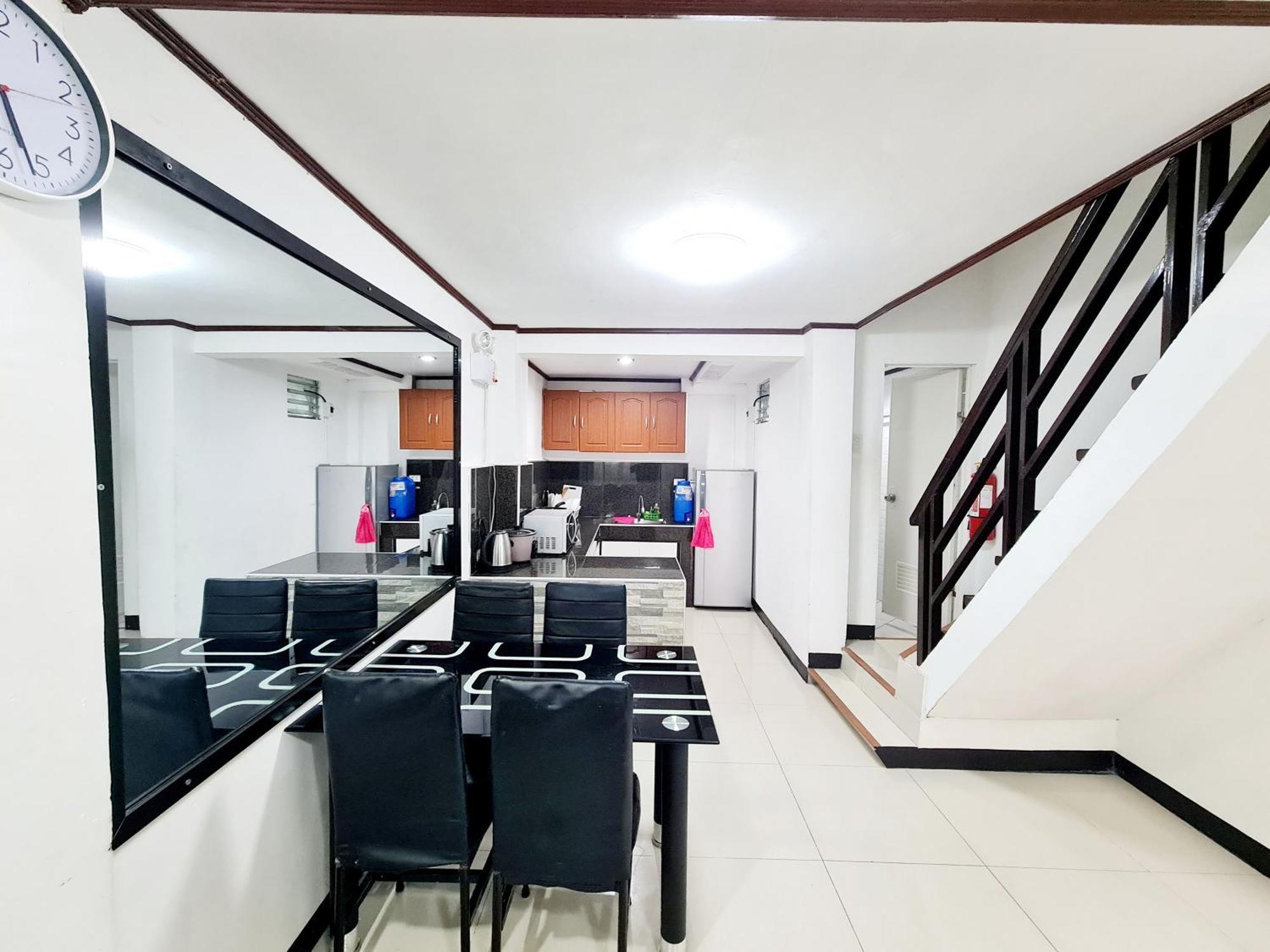 Calapan City Fully Furnished House Transient Near Xentromall L39 Esterno foto